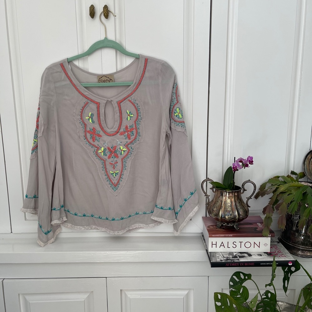 Boho flowy grey top